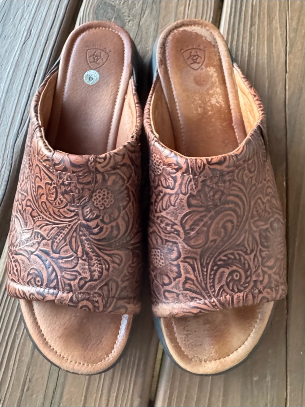 Ariat Leather Tooled Sandals